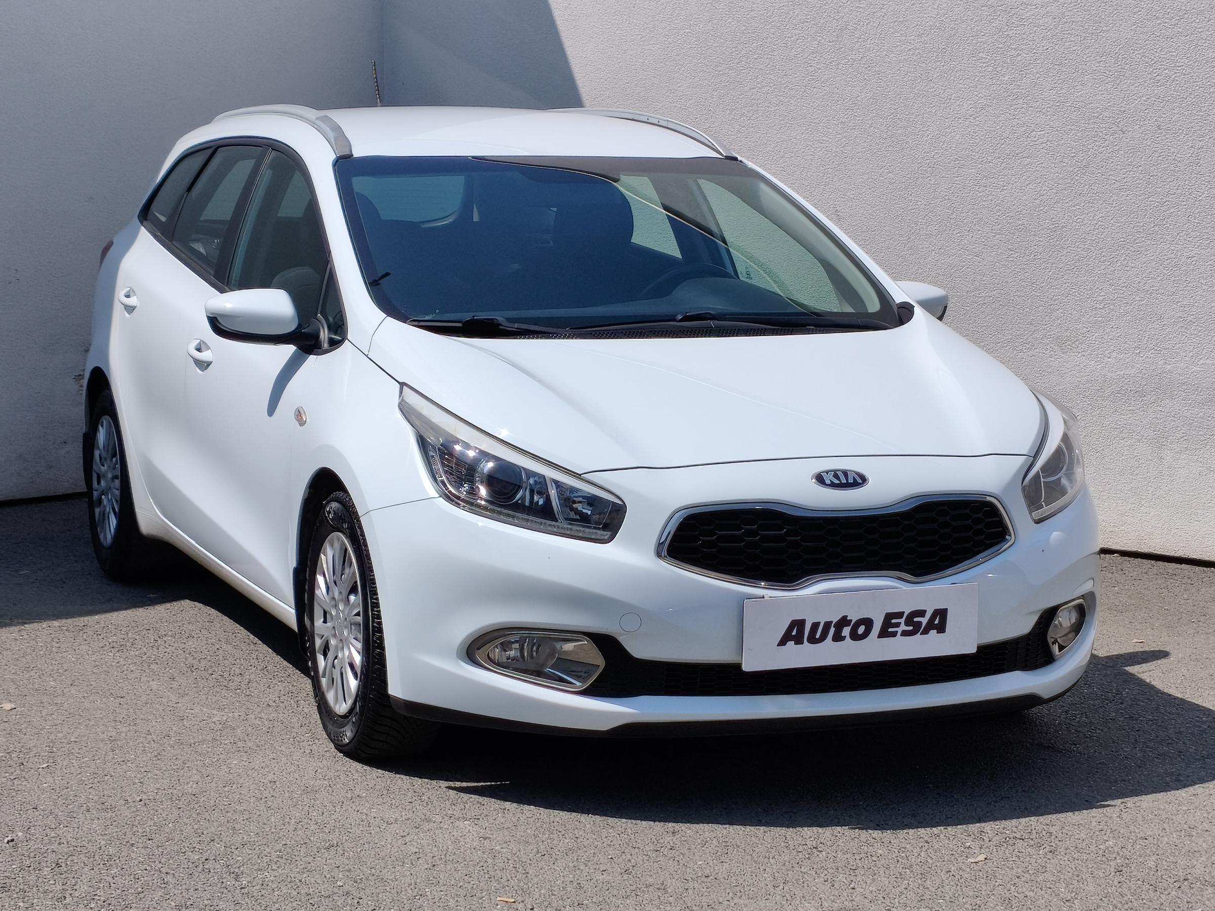 Kia Cee´d, 2013 - celkový pohled