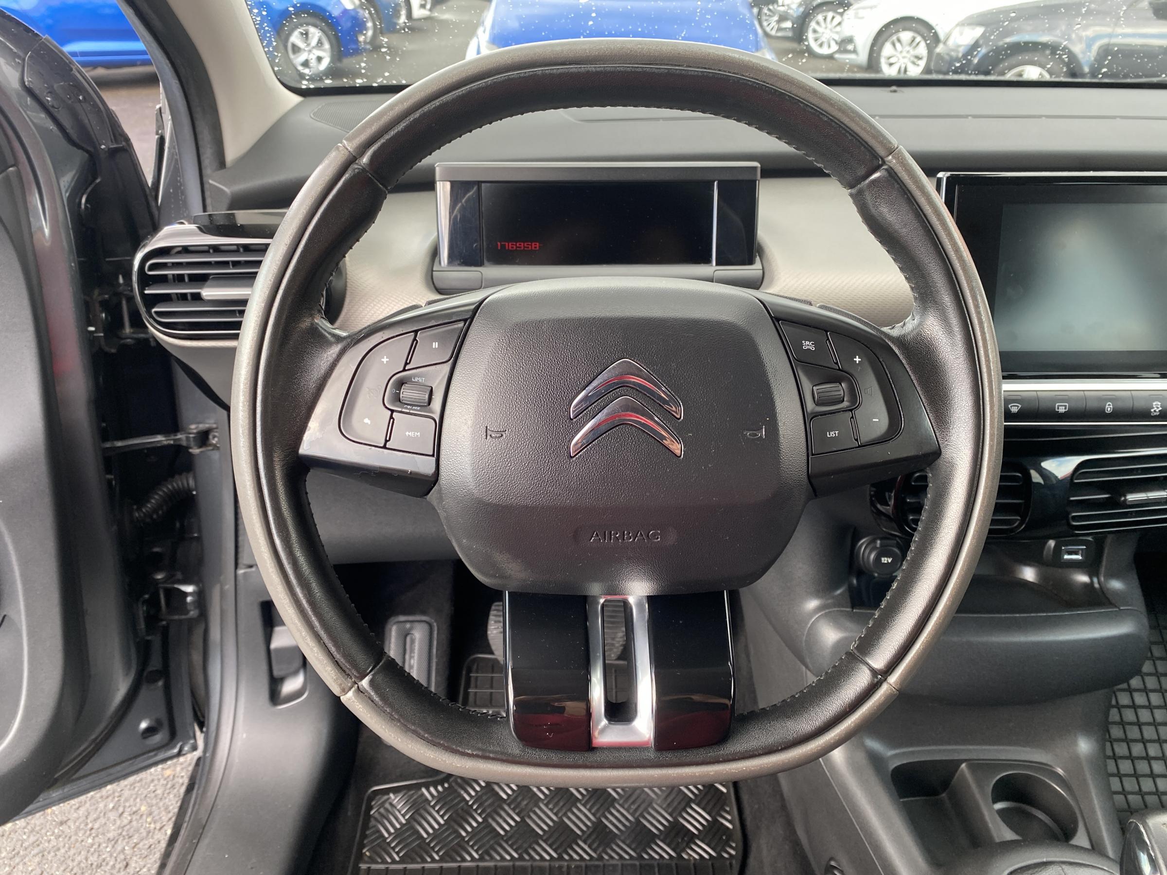 Citroën C4, 2015 - pohled č. 13