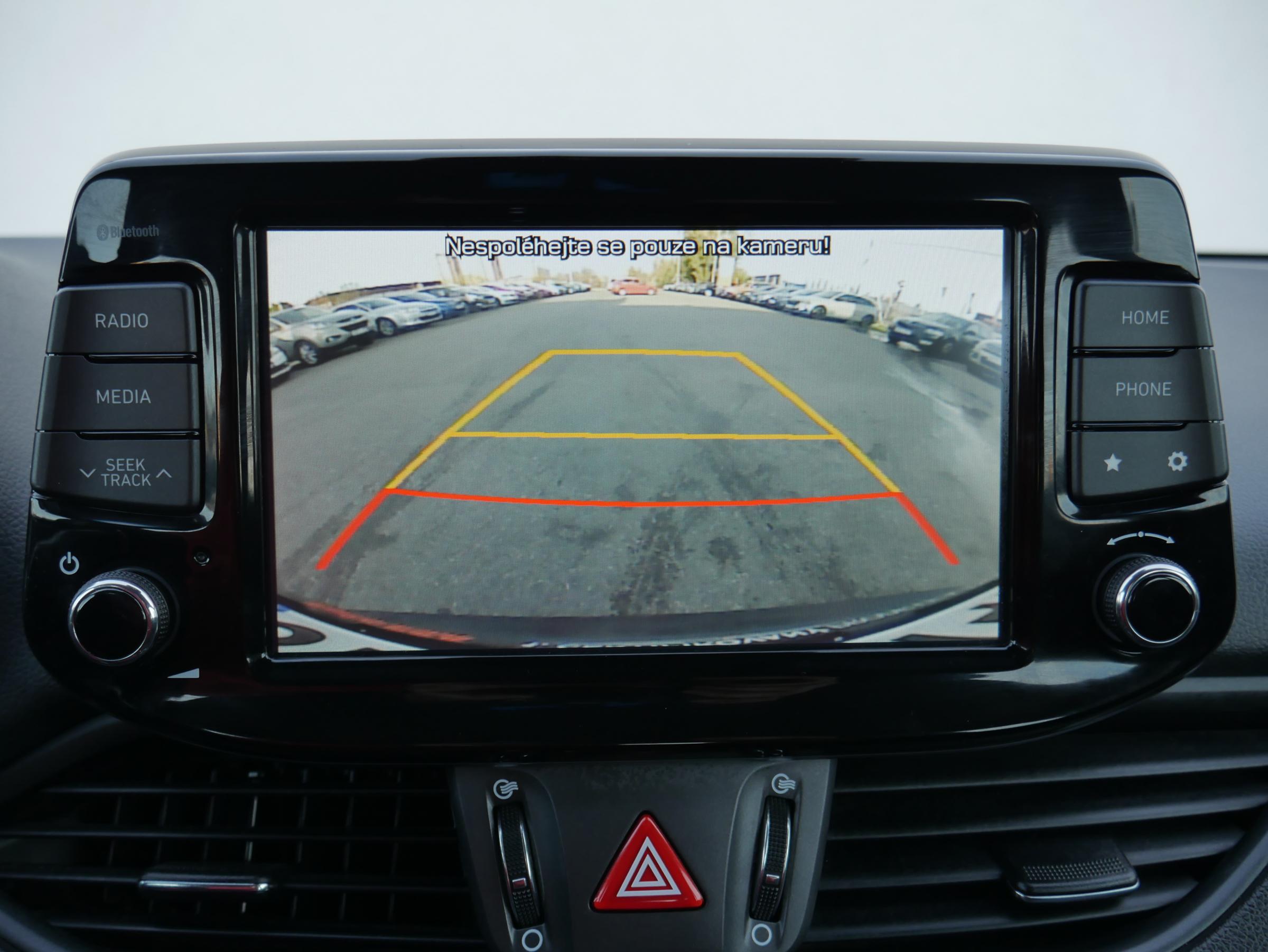 Hyundai i30, 2020 - pohled č. 16