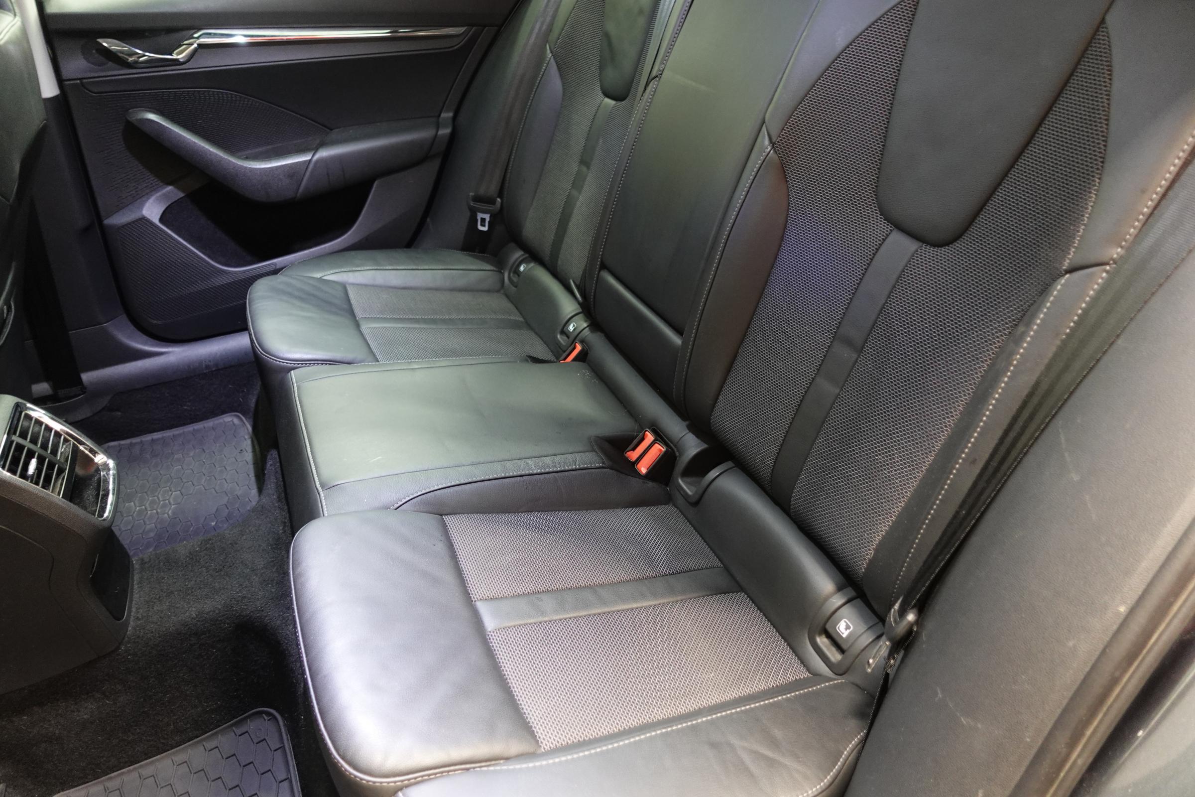 Škoda Octavia IV, 2020 - pohled č. 10