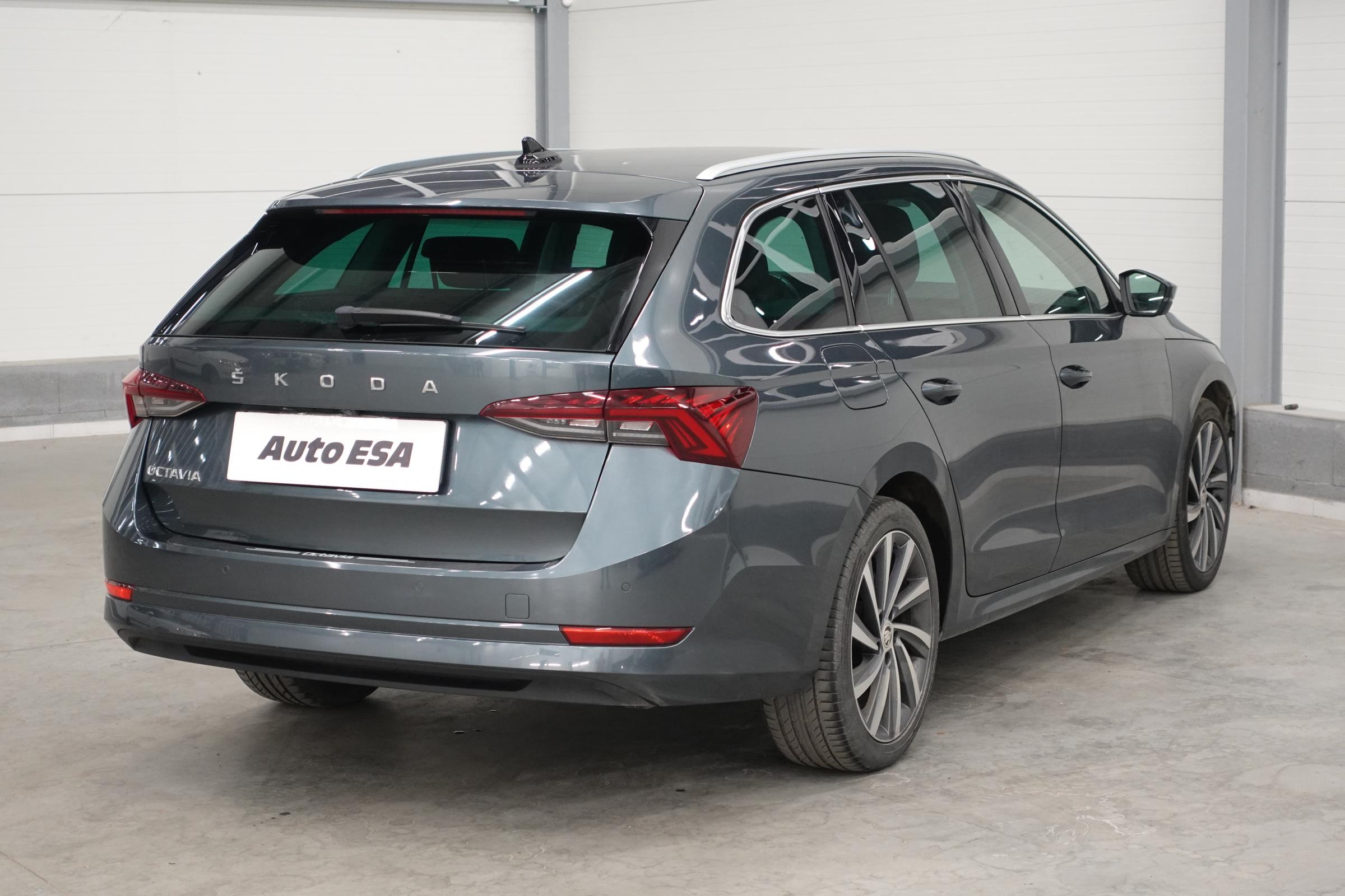 Škoda Octavia IV, 2020 - pohled č. 4