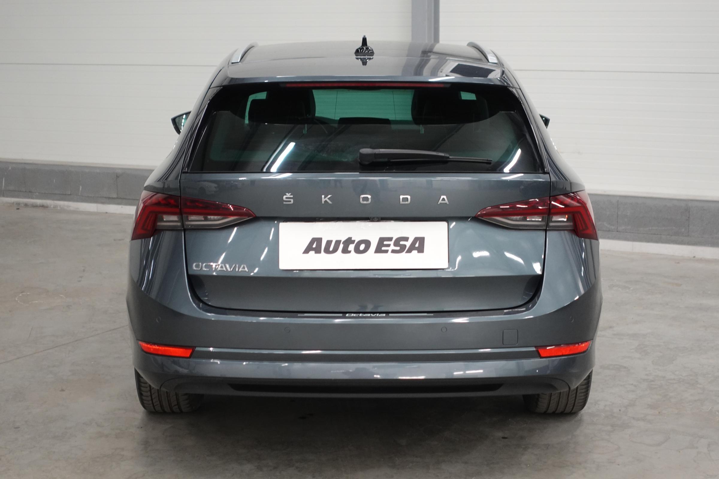 Škoda Octavia IV, 2020 - pohled č. 5