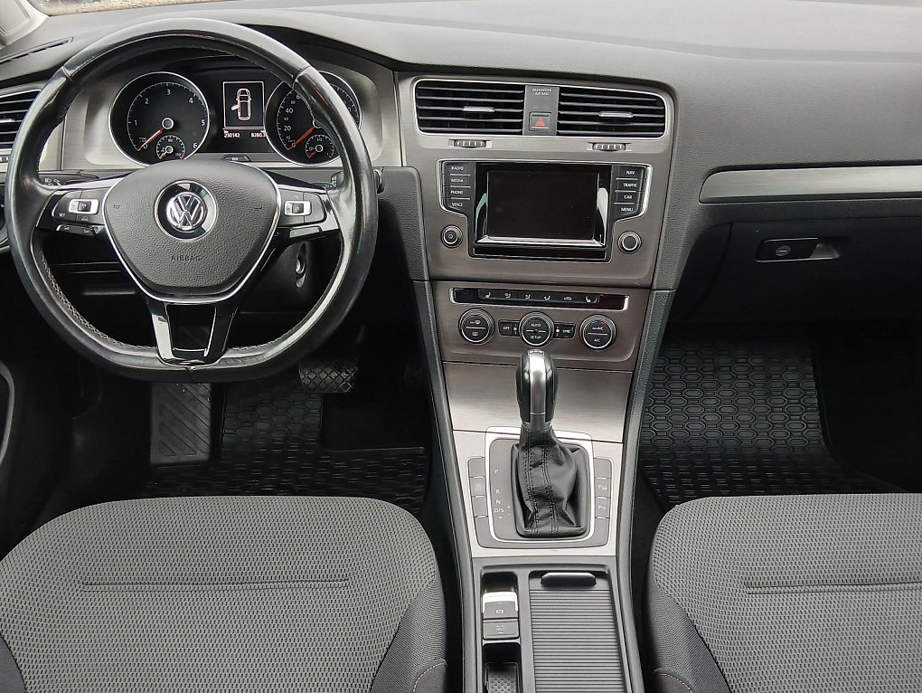 Volkswagen Golf 2.0 TDi 