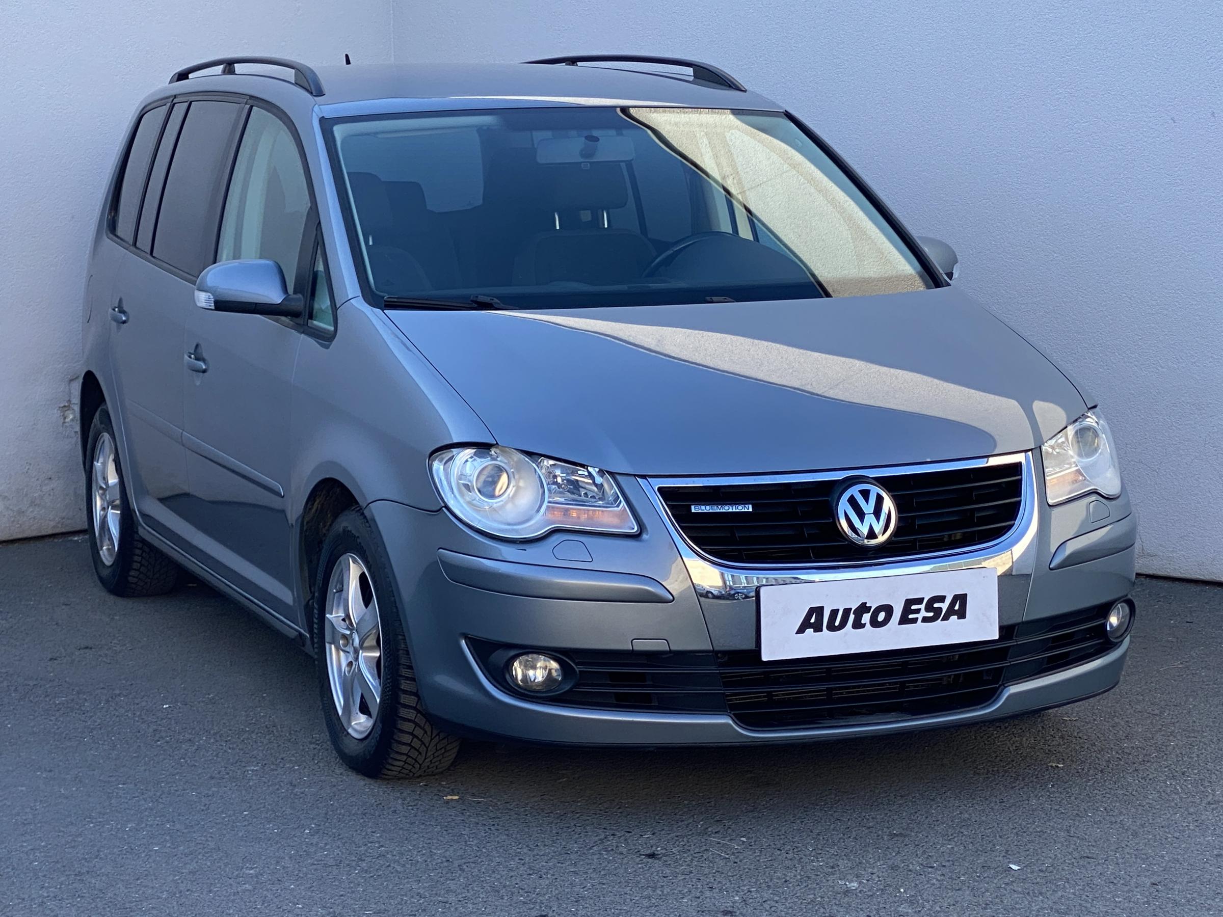 Volkswagen Touran, 2008 - pohled č. 1