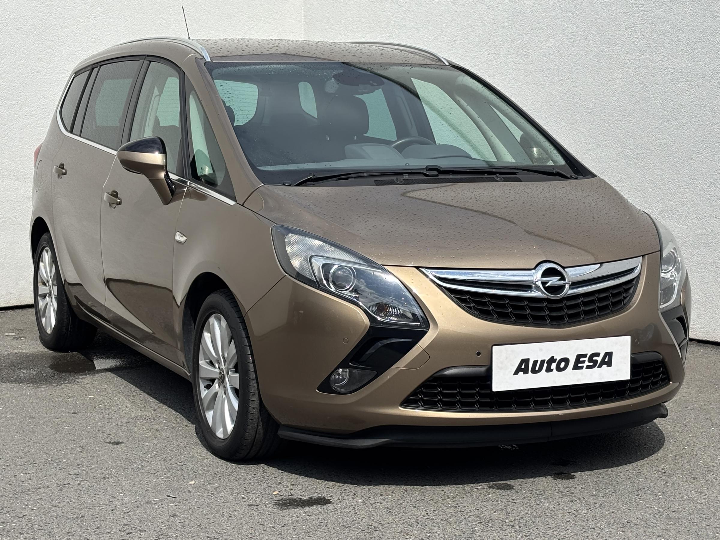 Opel Zafira, 2015 - celkový pohled