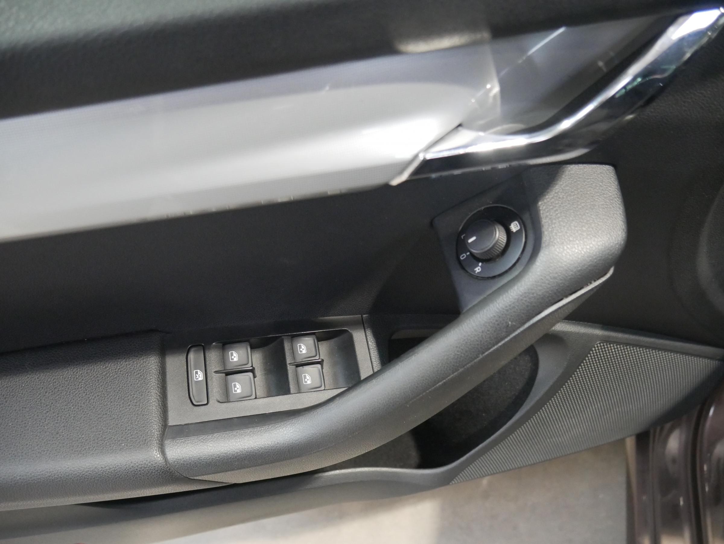 Škoda Octavia III, 2015 - pohled č. 11