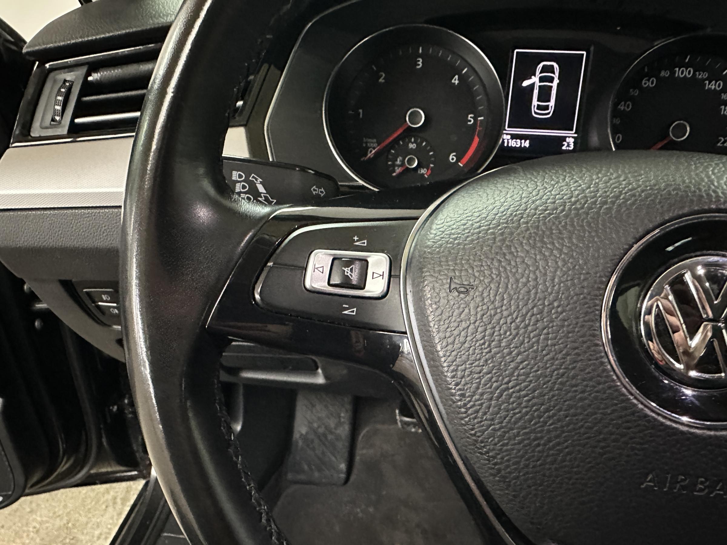 Volkswagen Passat, 2017 - pohled č. 12