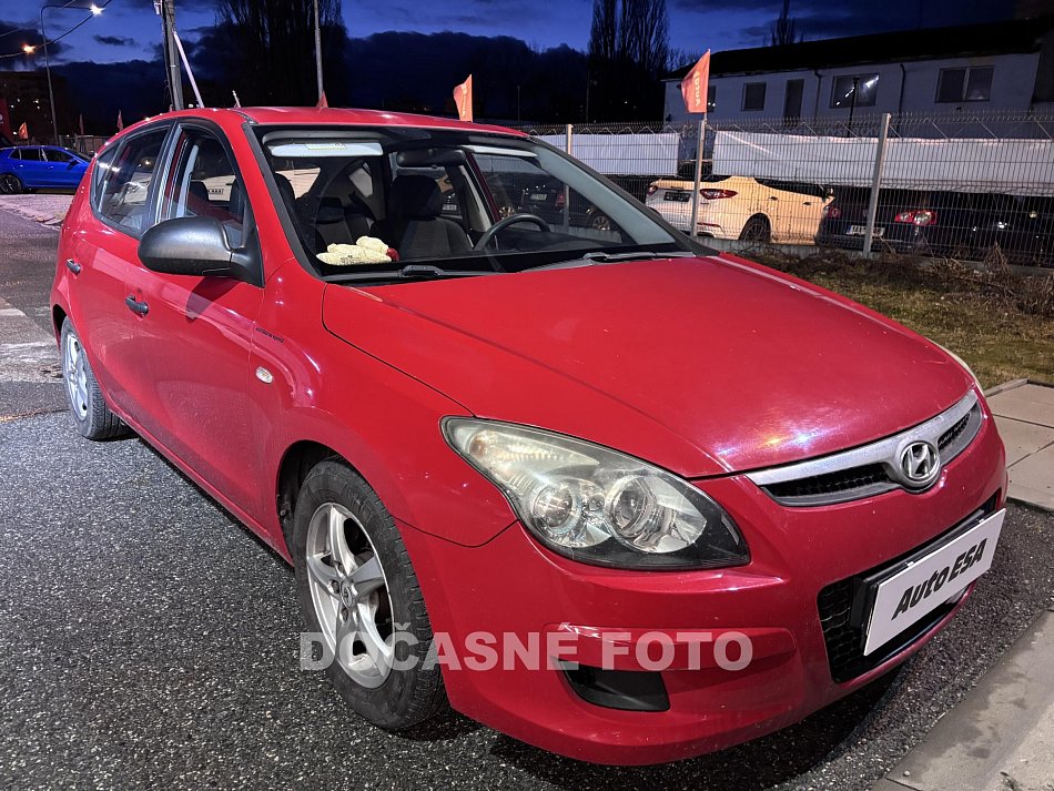 Citroën C4 1.4i Selection