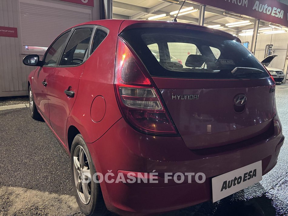 Citroën C4 1.4i Selection