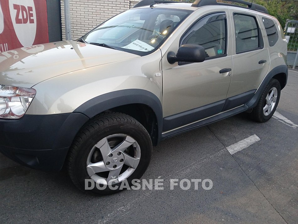 Dacia Duster 1.6 i 