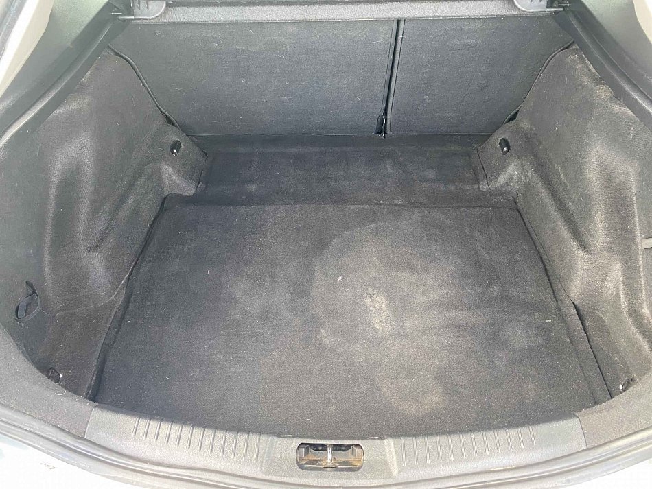 Ford Mondeo 1.6i Trend
