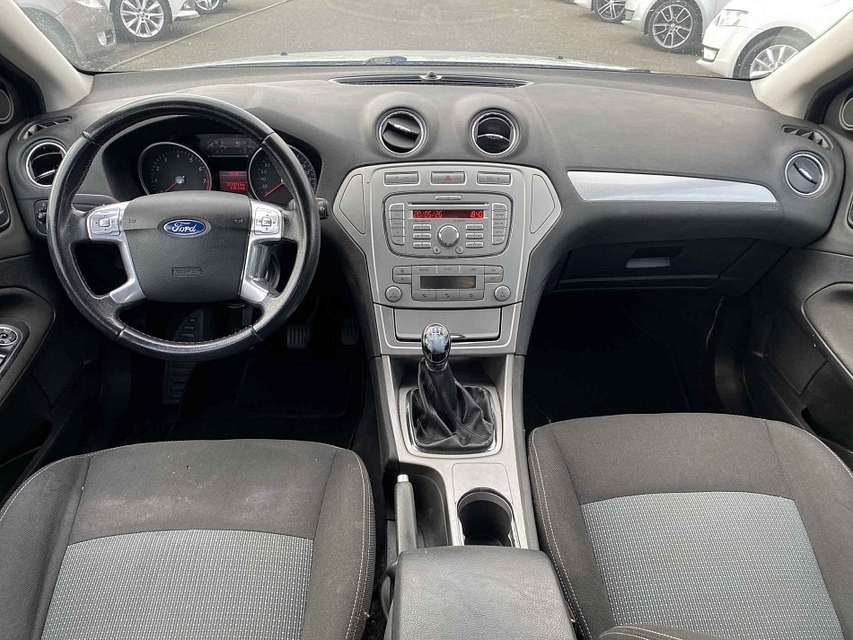Ford Mondeo 1.6i Trend