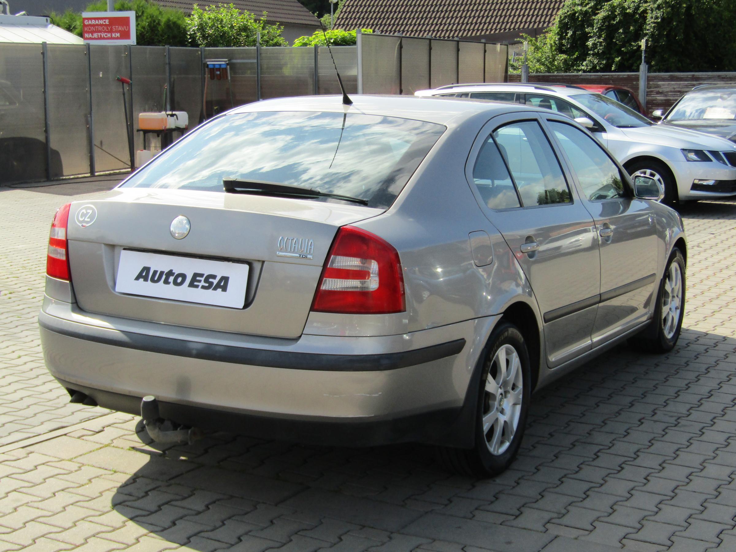 Škoda Octavia II, 2007 - pohled č. 4