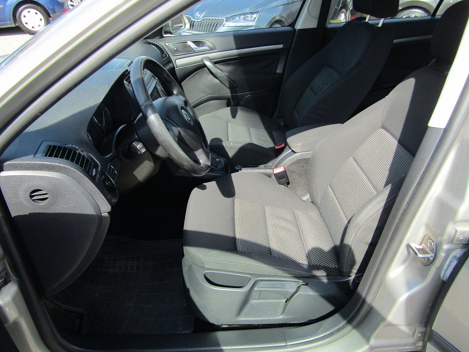 Škoda Octavia II 1.9 TDi Elegance