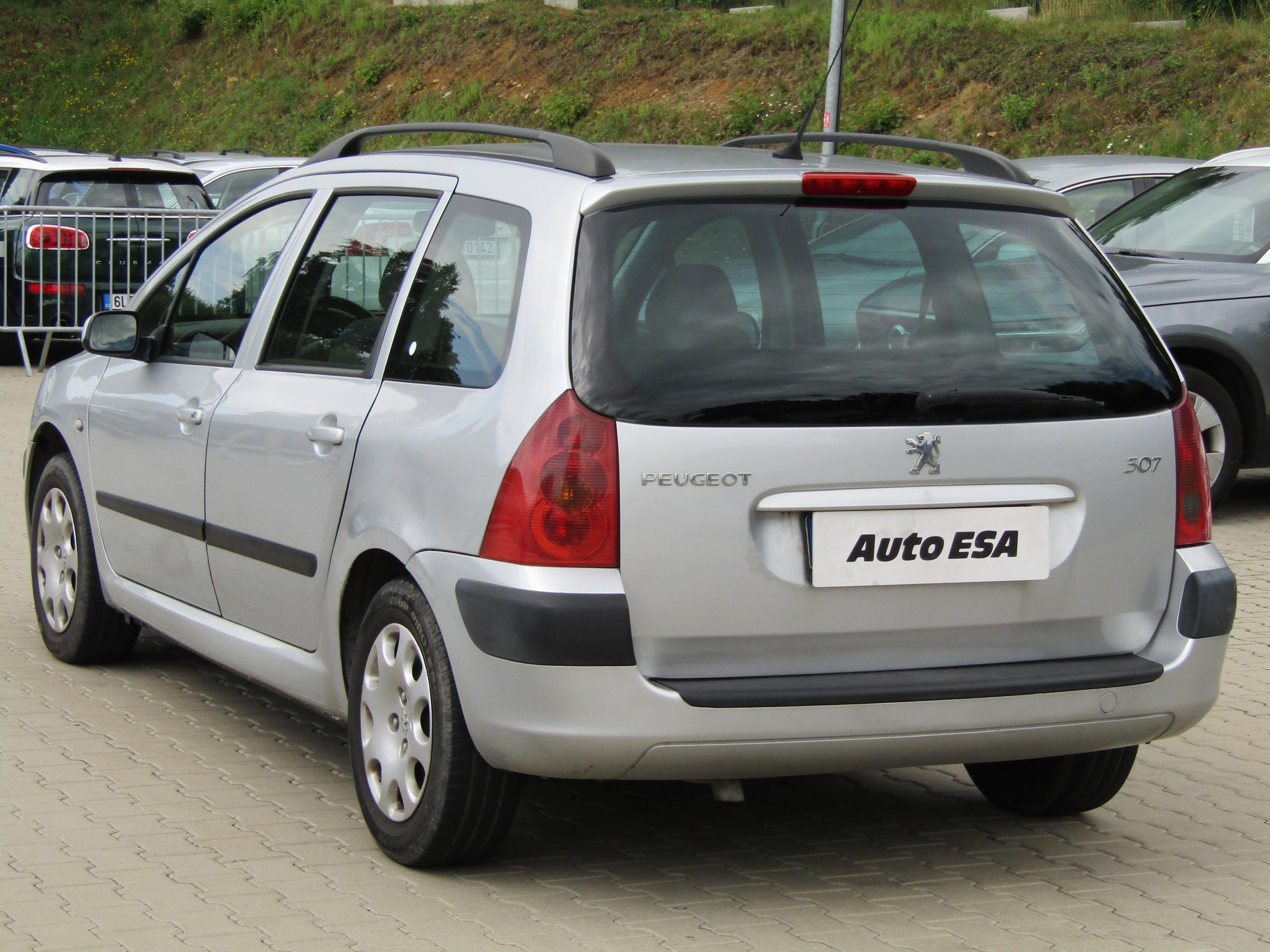 Peugeot 307, 2004 - pohled č. 4