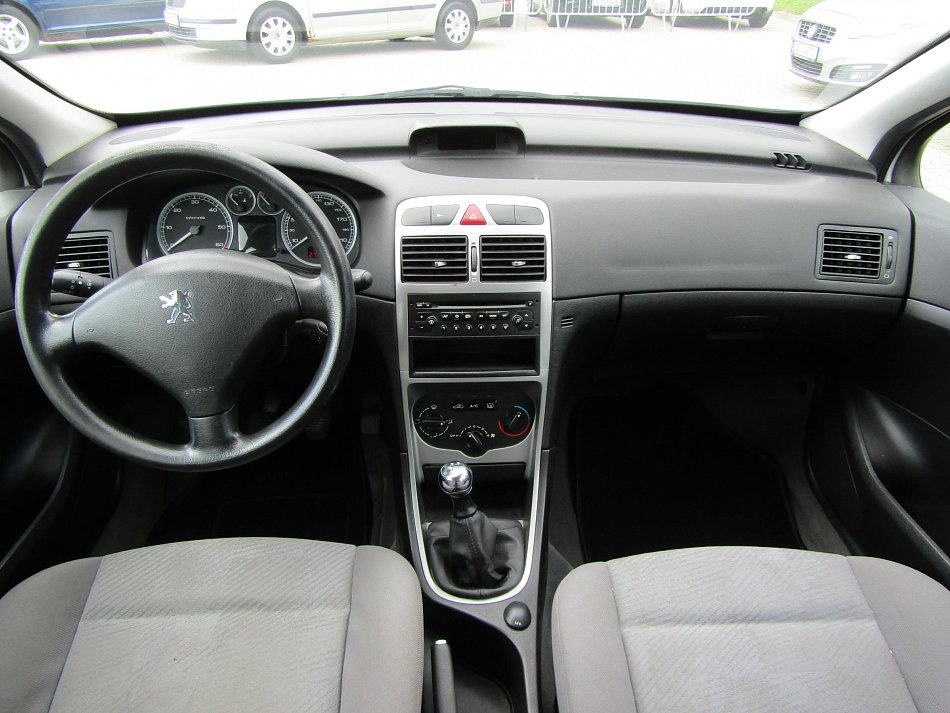 Peugeot 307 2.0 HDi 