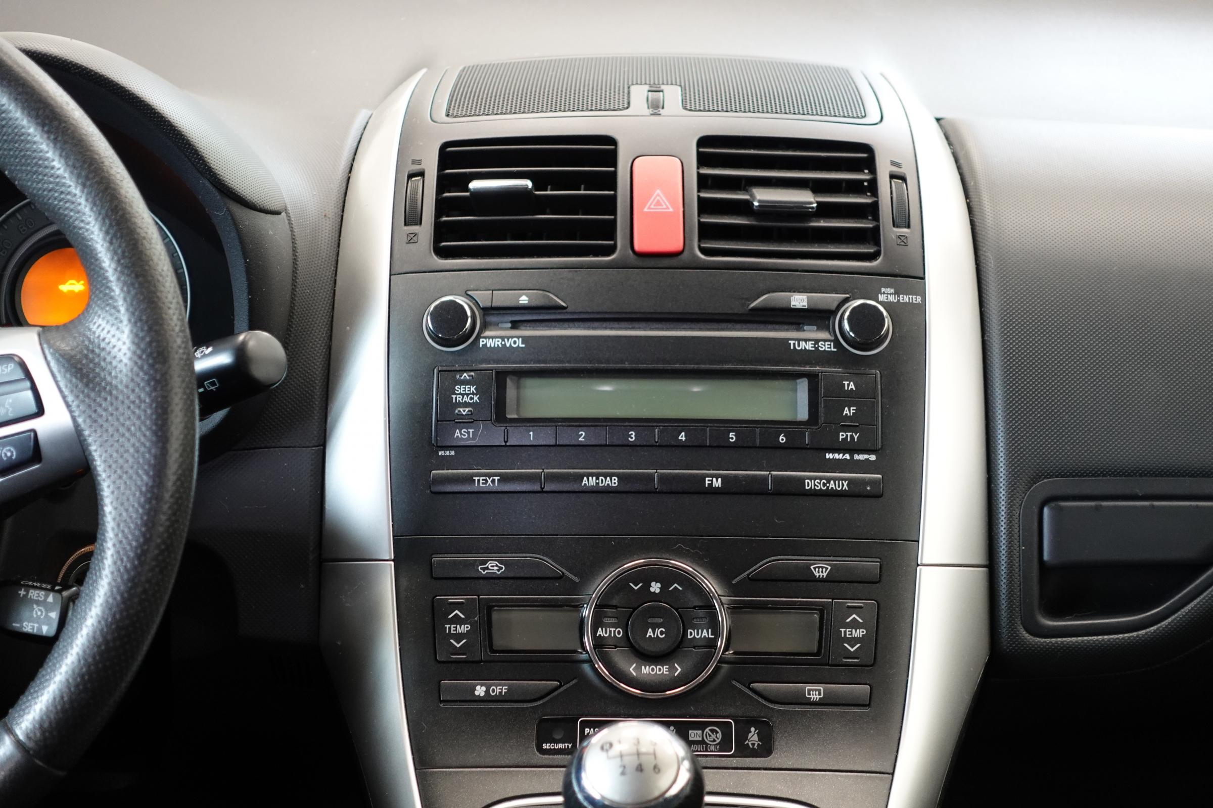 Toyota Auris, 2010 - pohled č. 10