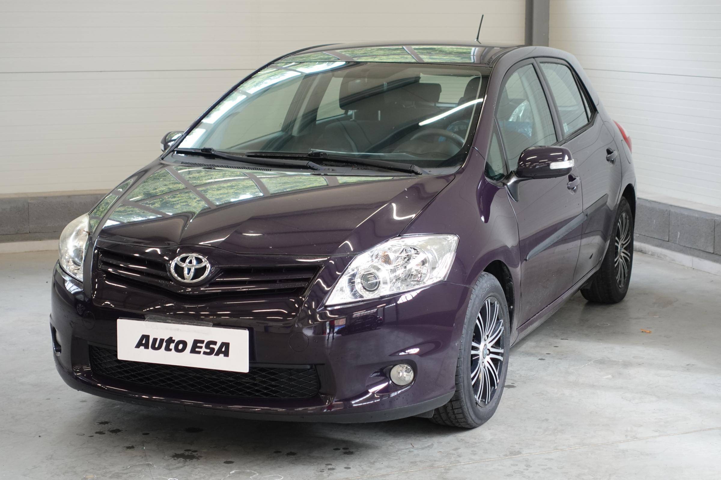 Toyota Auris, 2010 - pohled č. 3