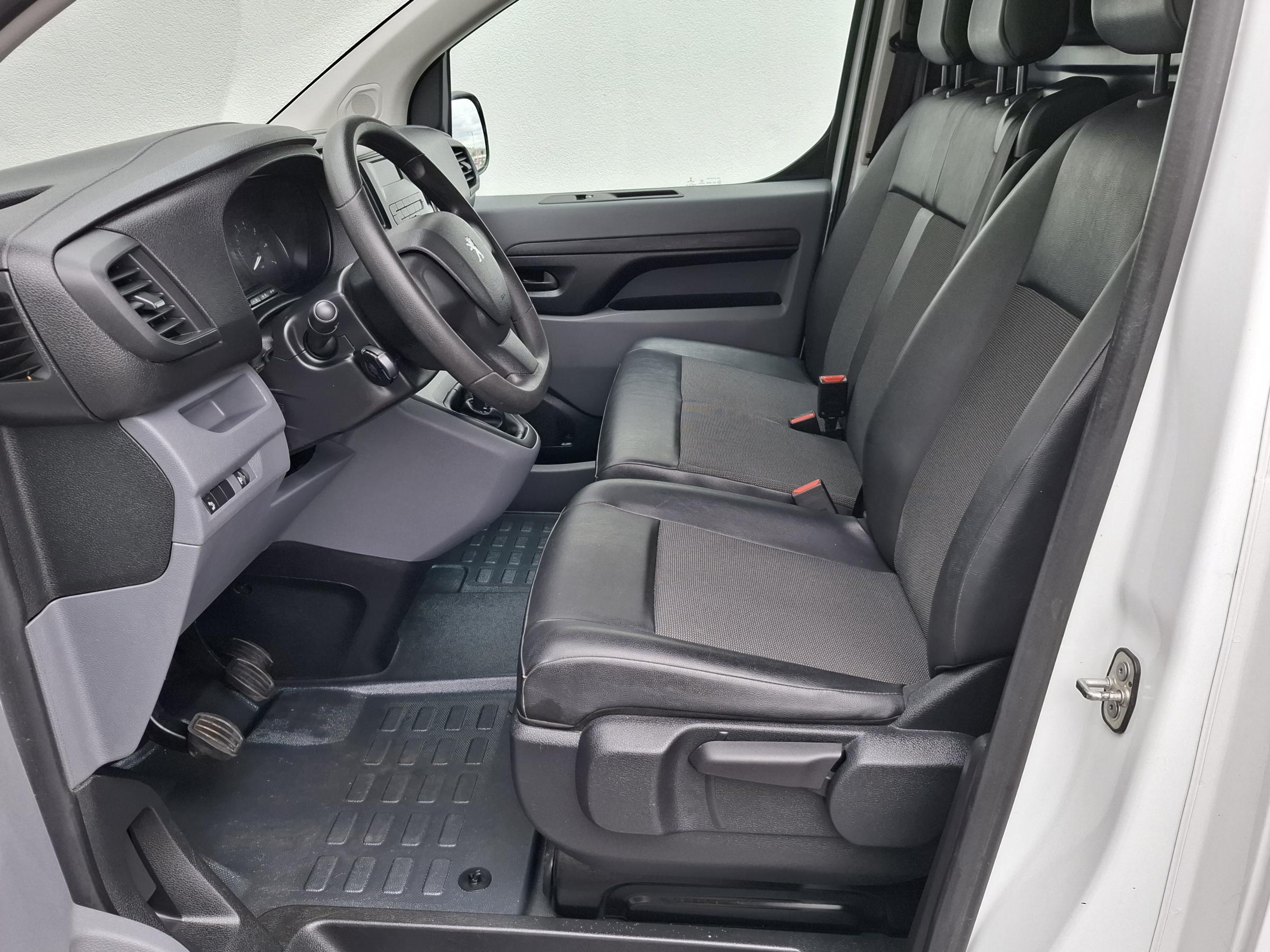 Peugeot Expert, 2020 - pohled č. 12