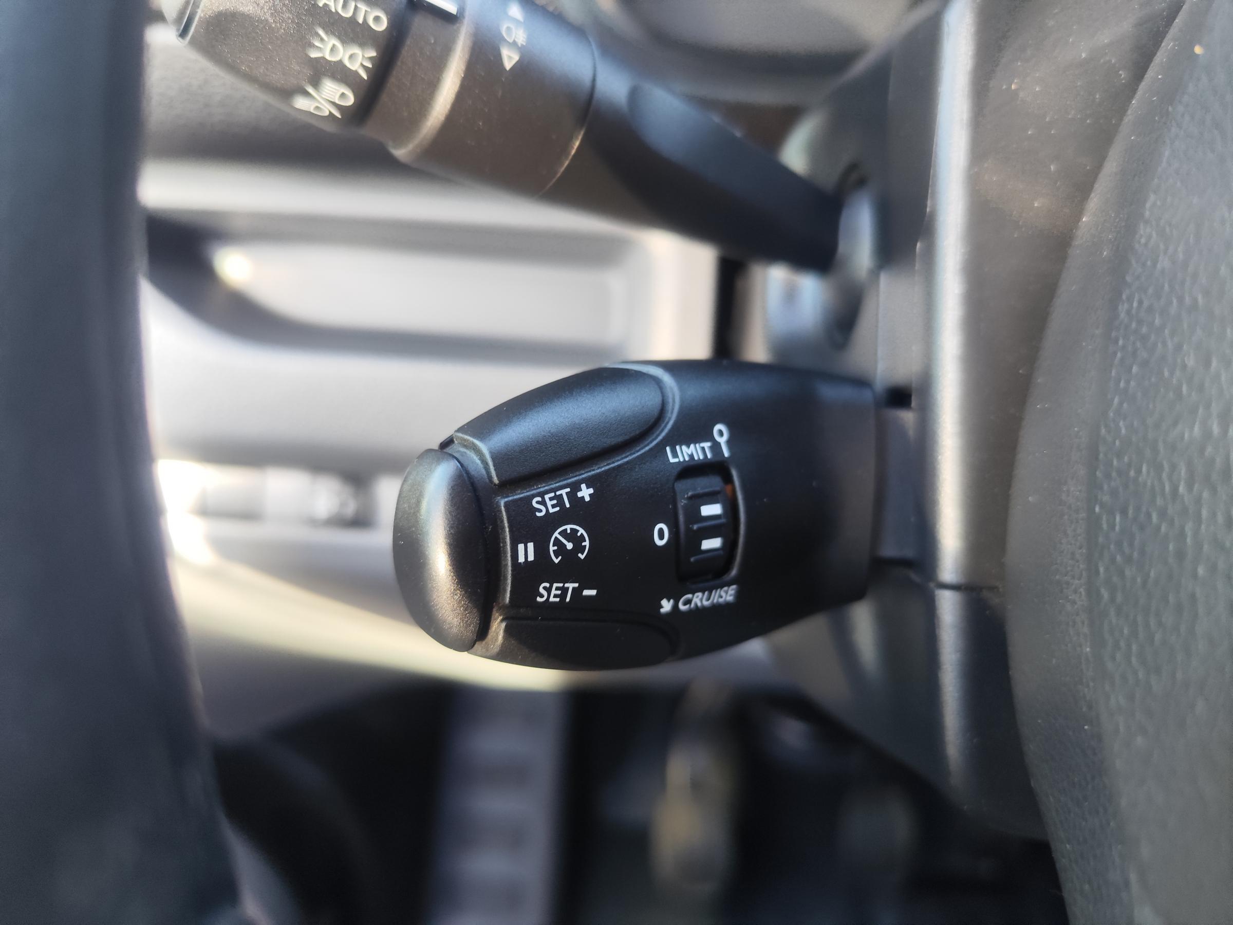 Peugeot Expert, 2020 - pohled č. 19