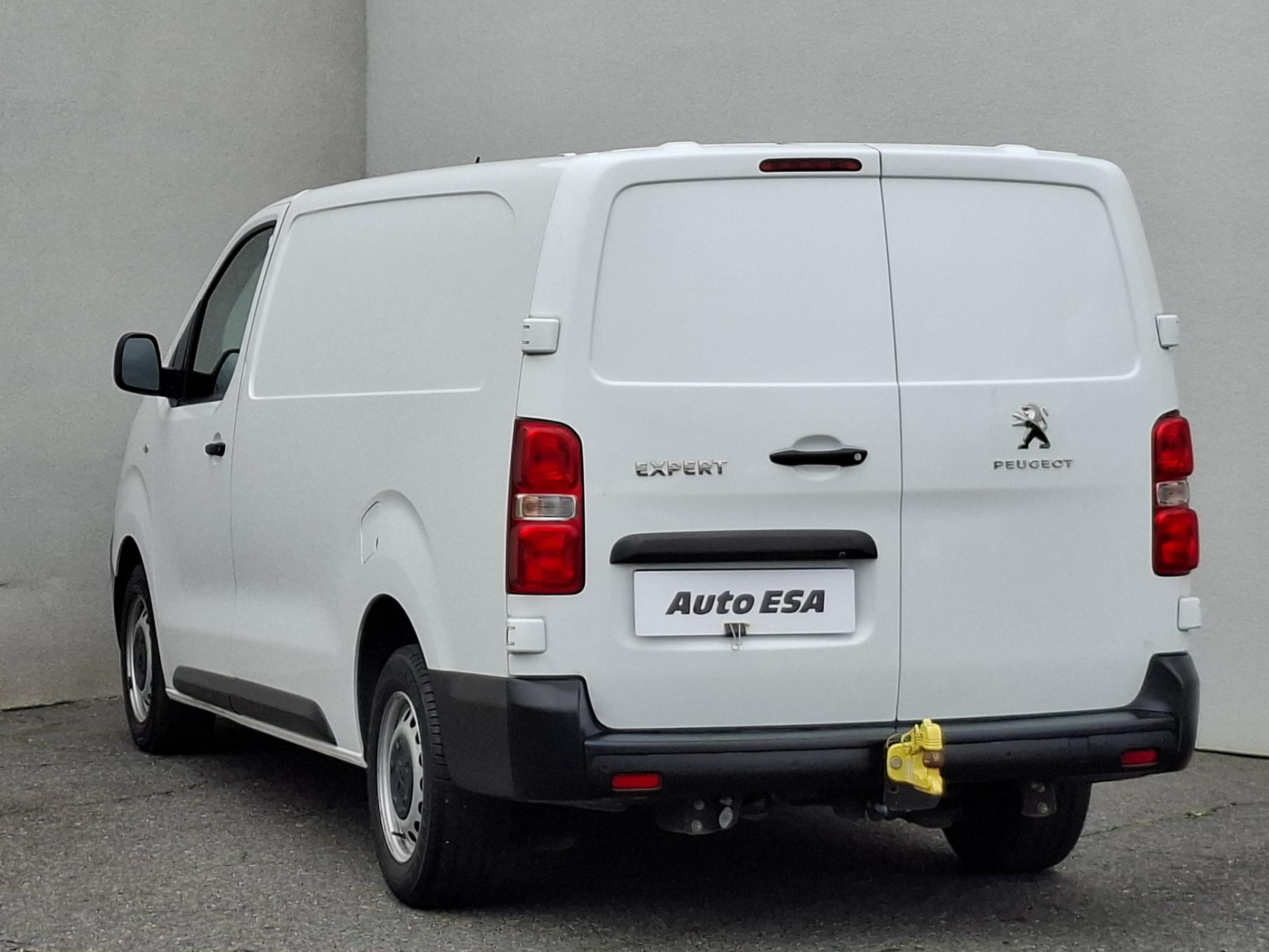 Peugeot Expert, 2020 - pohled č. 6