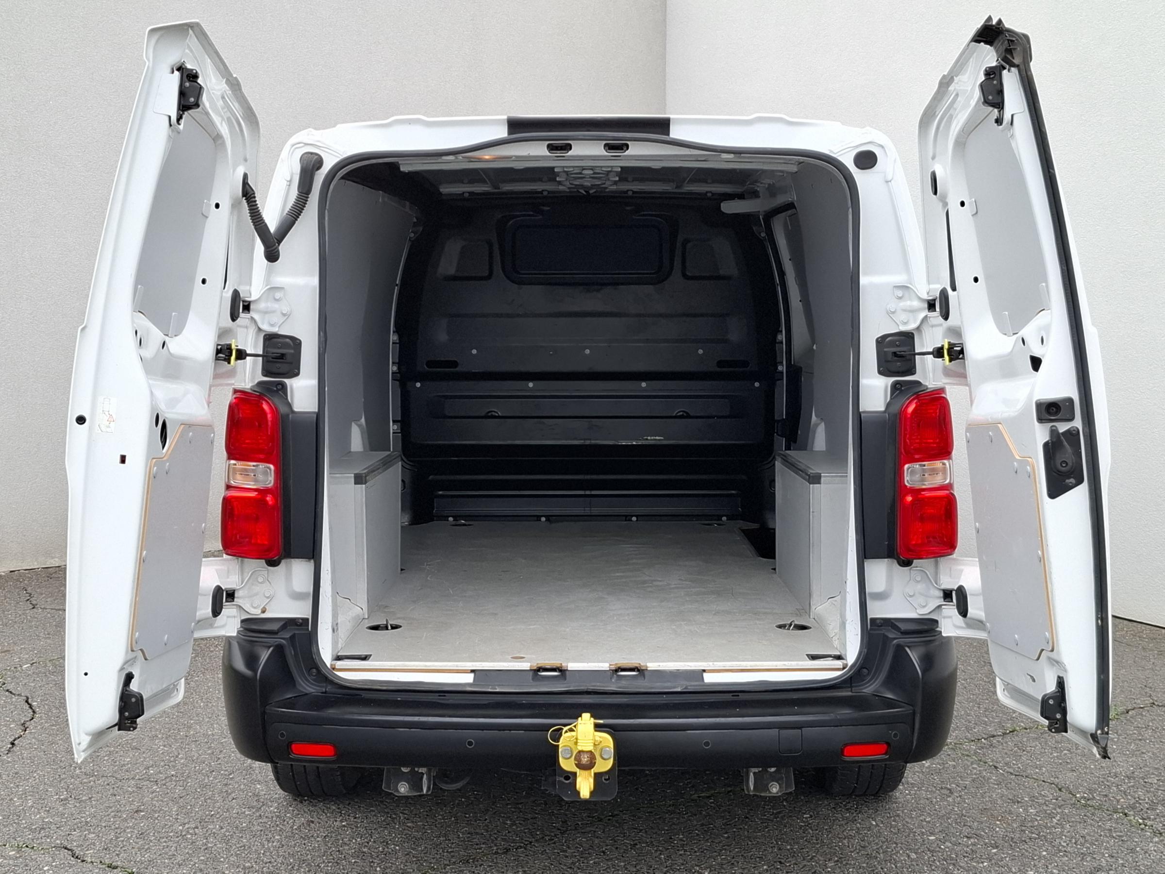 Peugeot Expert, 2020 - pohled č. 7