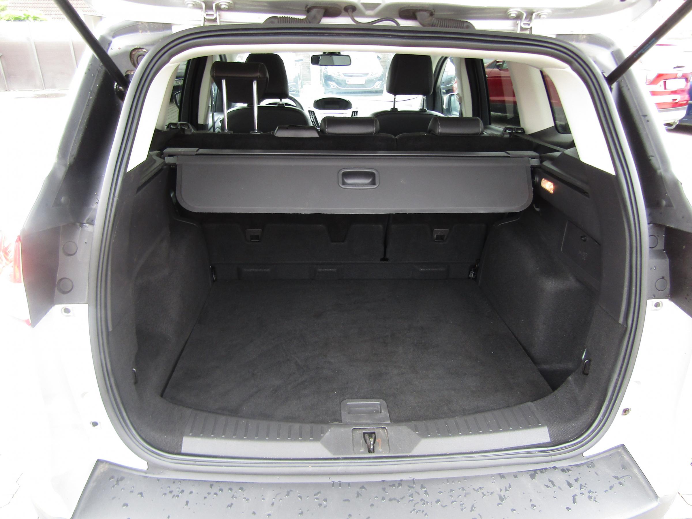 Ford Kuga, 2013 - pohled č. 7