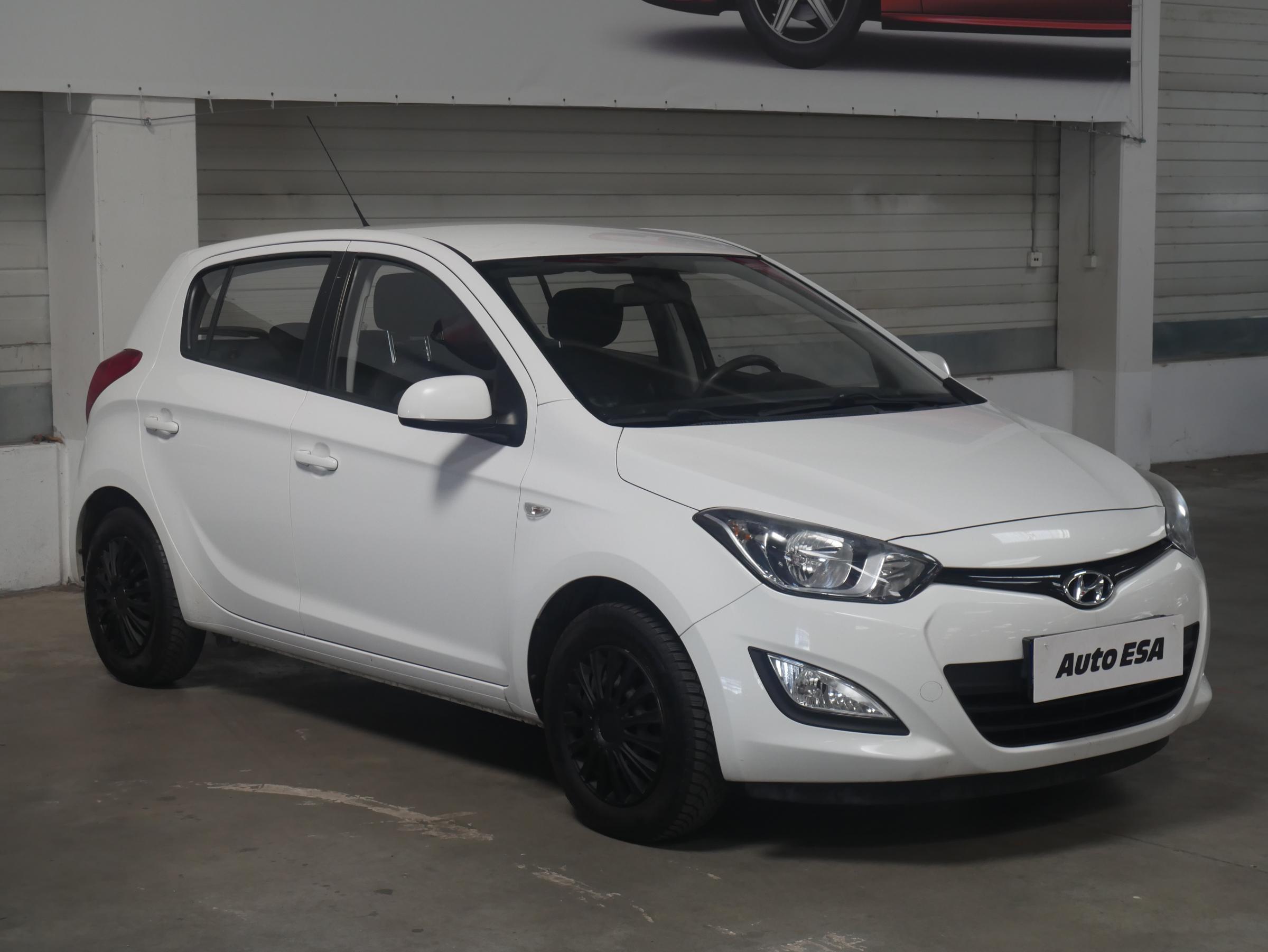 Hyundai i20, 2012