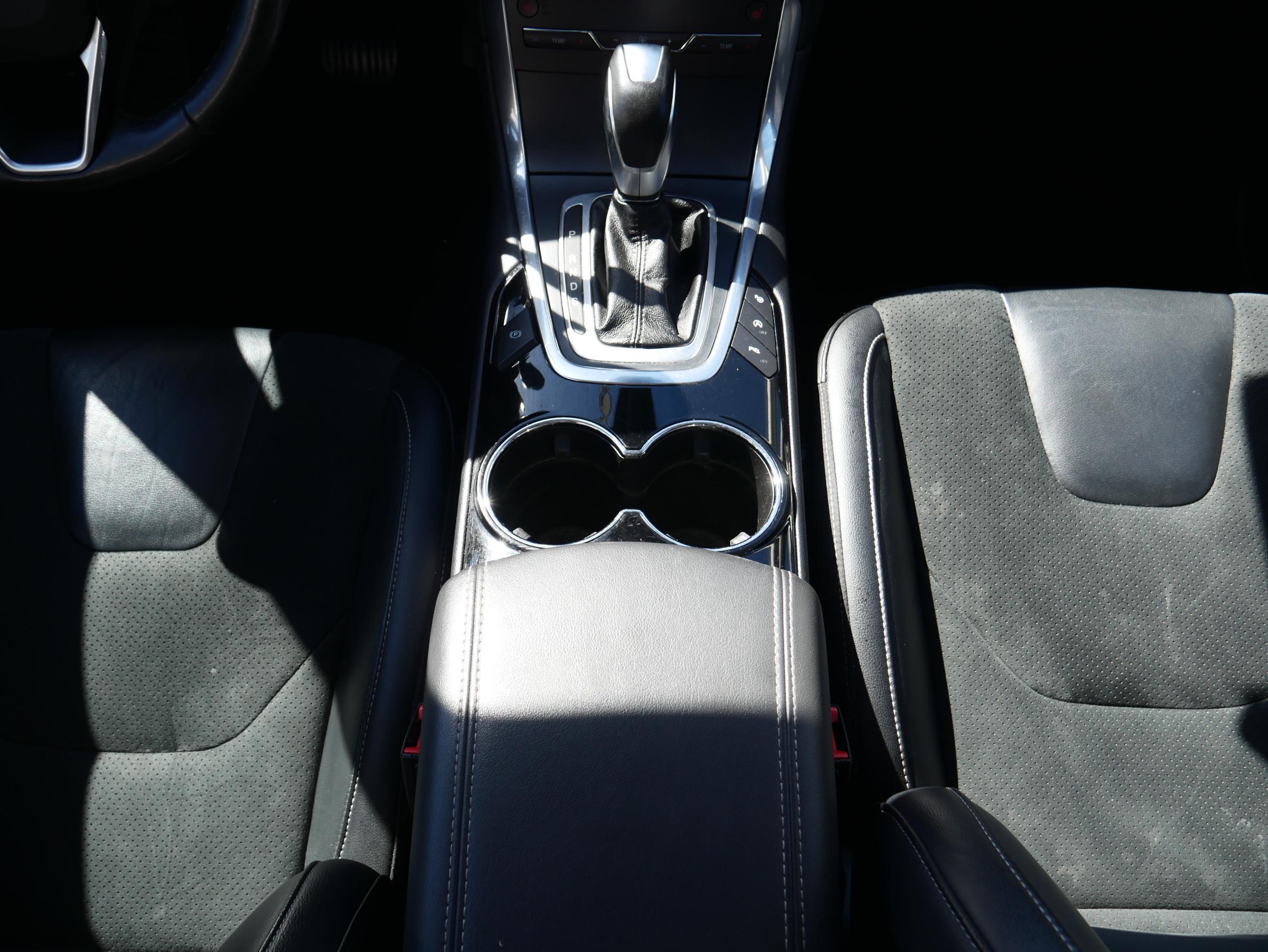 Ford S-MAX, 2016 - pohled č. 18