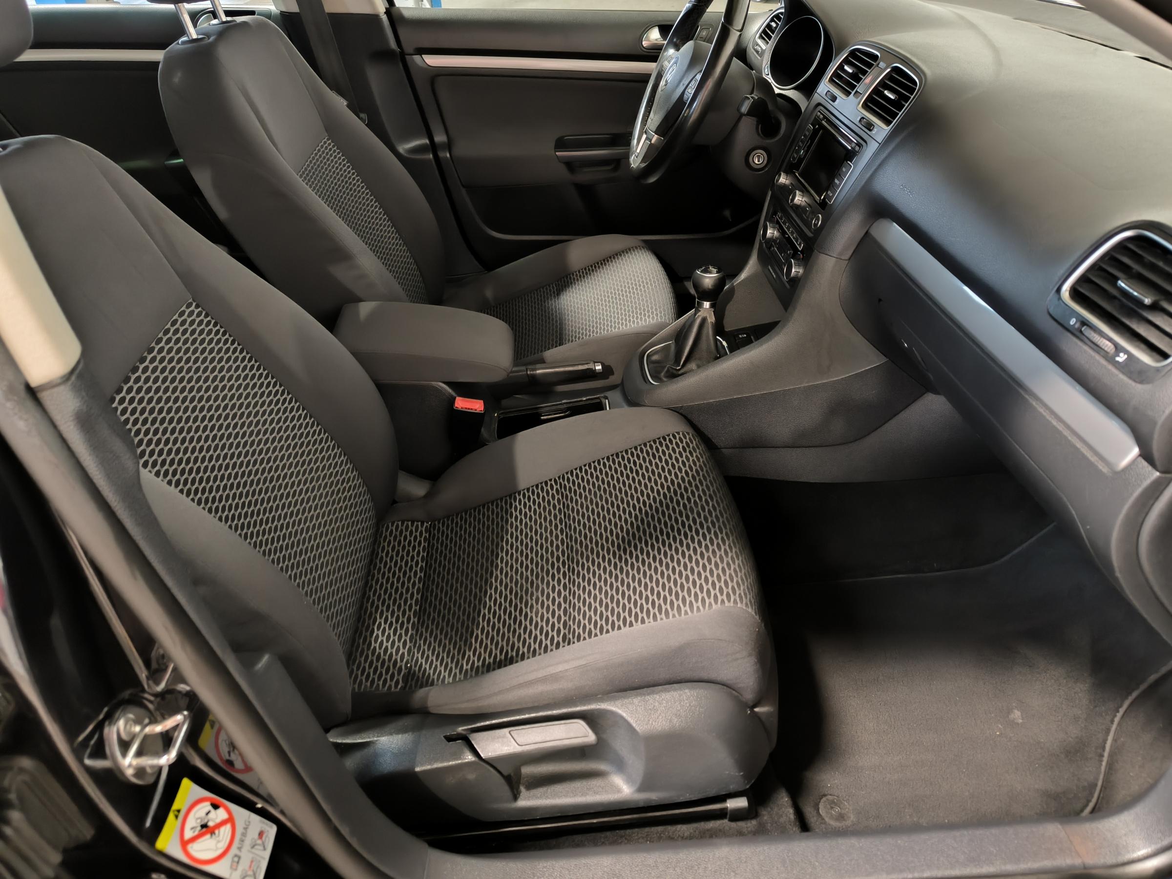 Volkswagen Golf, 2011 - pohled č. 12