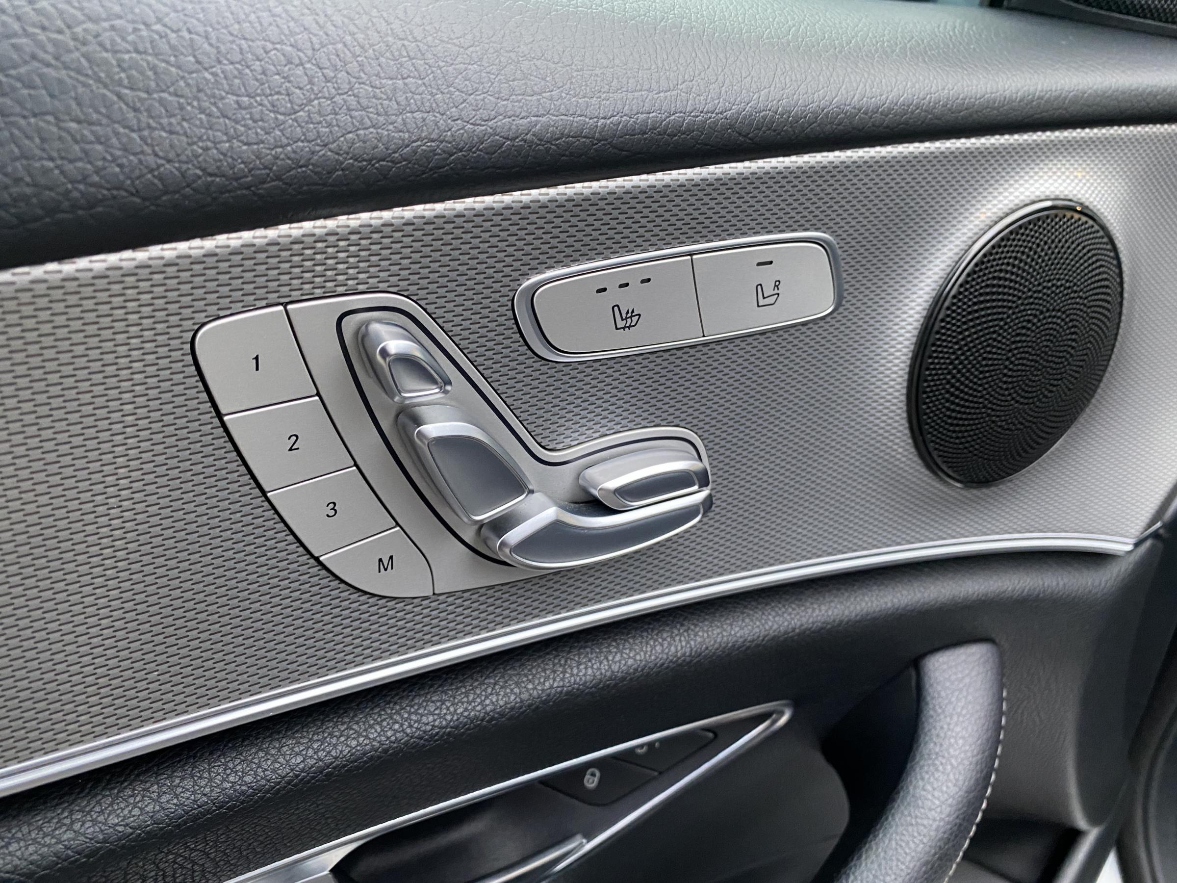 Mercedes-Benz Třída E, 2017 - pohled č. 14