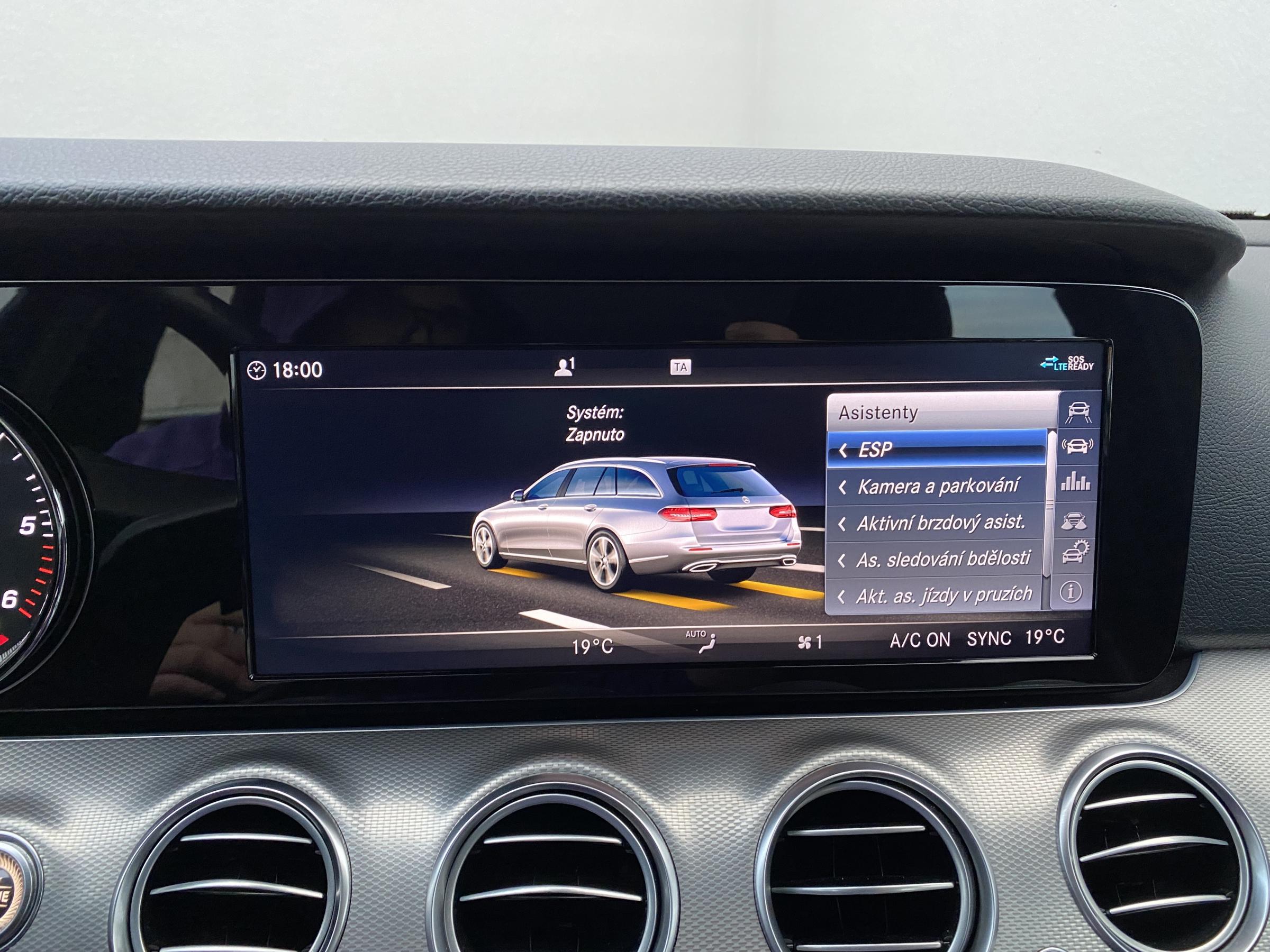 Mercedes-Benz Třída E, 2017 - pohled č. 21