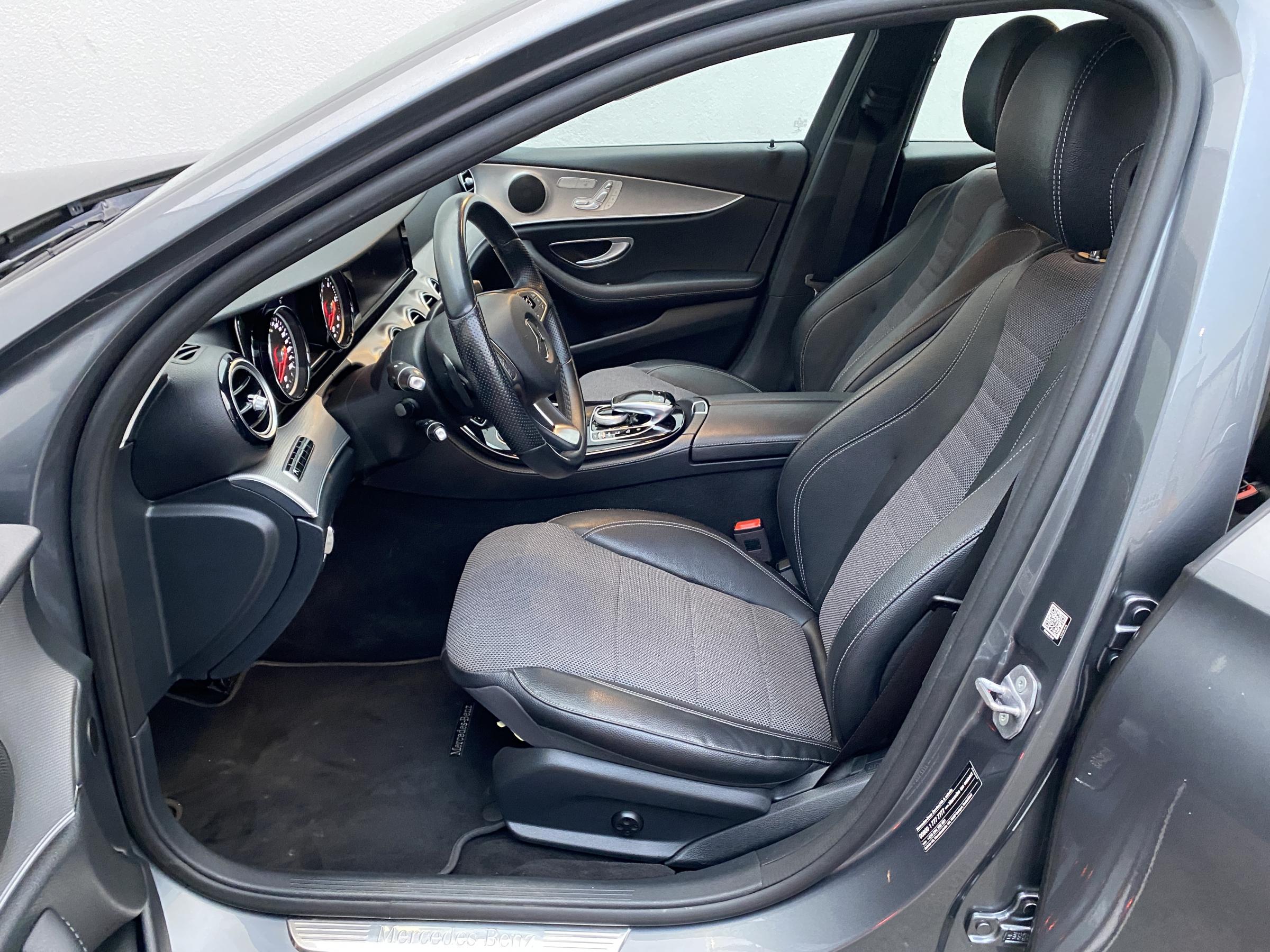 Mercedes-Benz Třída E, 2017 - pohled č. 9