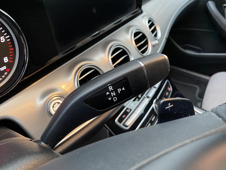 Mercedes-Benz Třída E 2.0d  220d