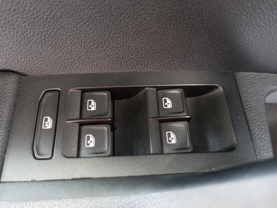 Škoda Octavia III 2.0 TDi 