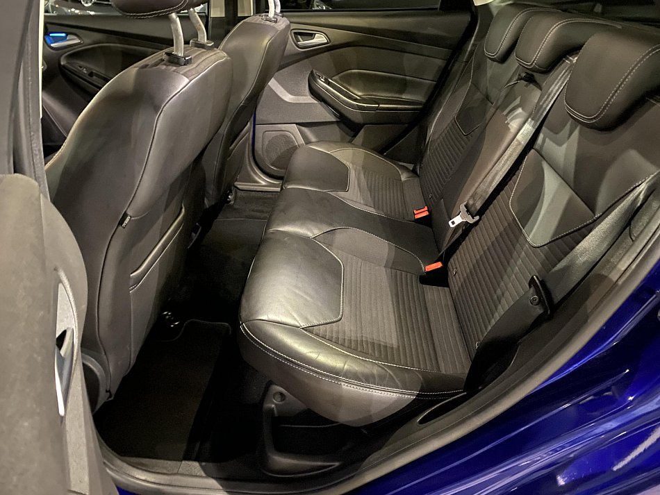 Ford Focus 1.5T ST-Line