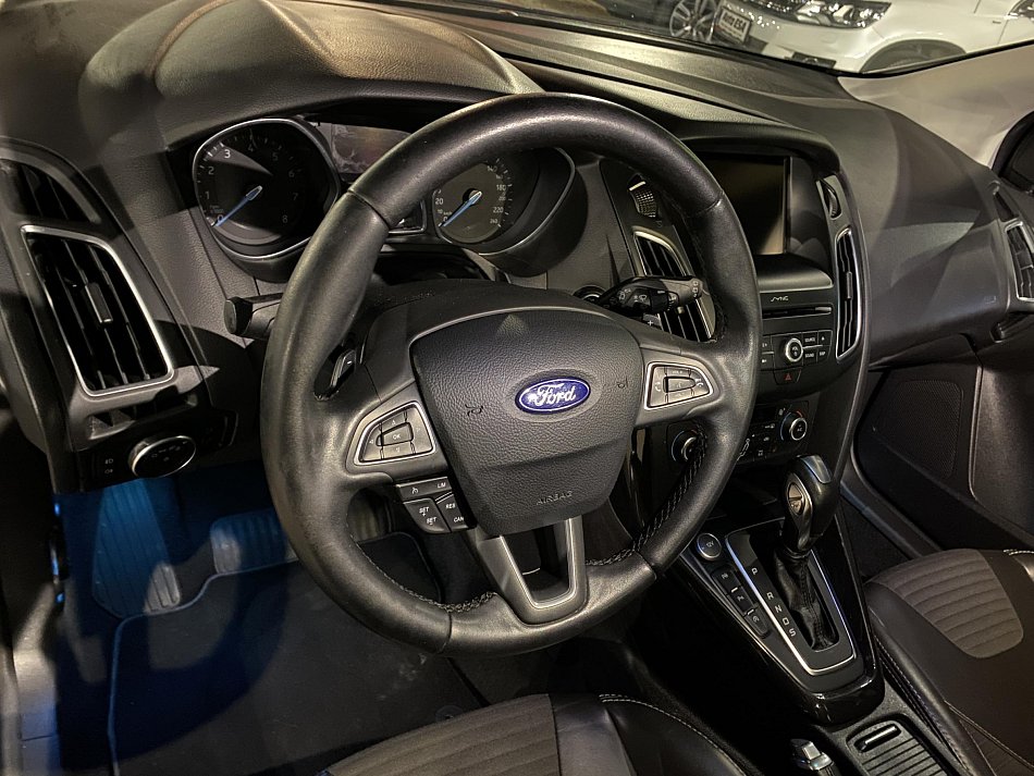 Ford Focus 1.5T ST-Line