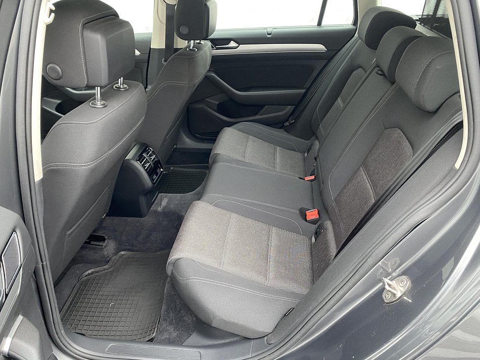 Volkswagen Passat 2.0 TDi Comfortline