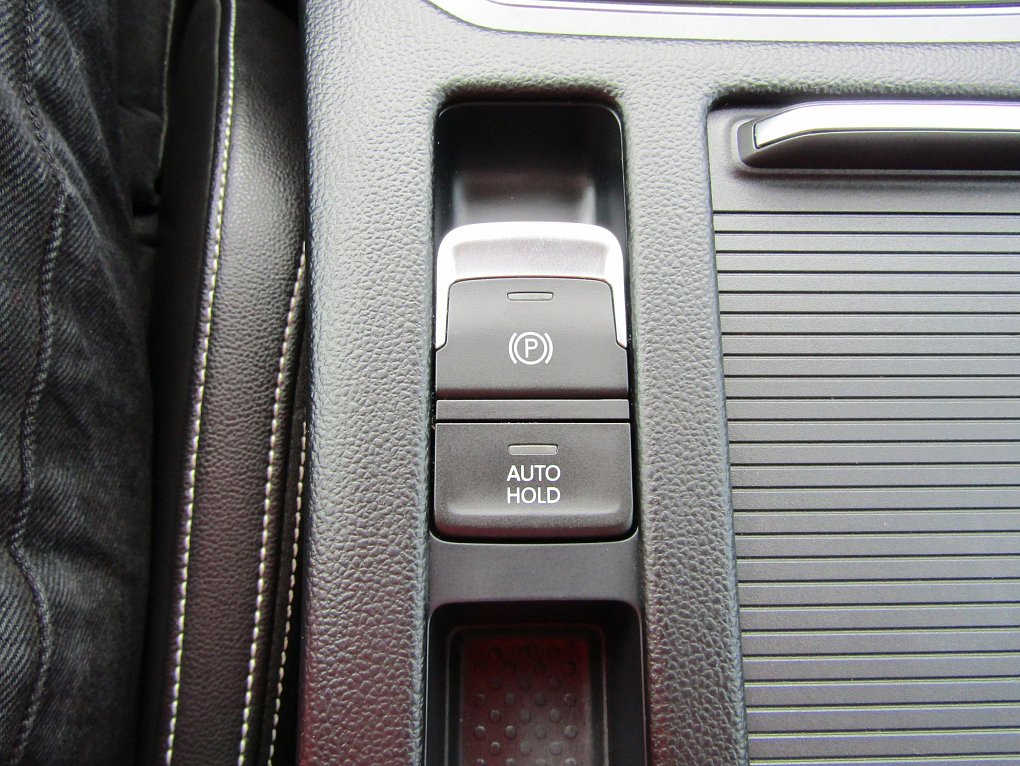 Volkswagen Passat 1.5 TSi 