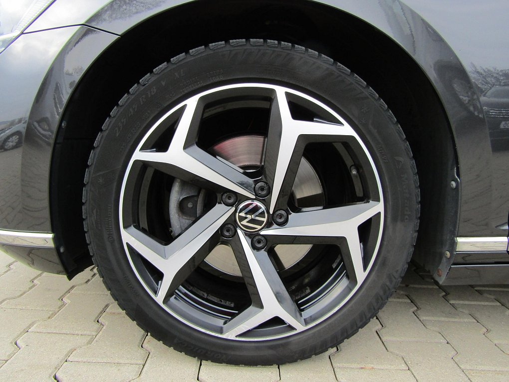 Volkswagen Passat 1.5 TSi 