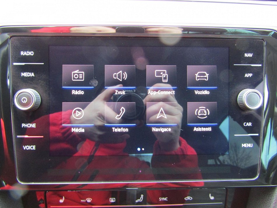 Volkswagen Passat 1.5 TSi 