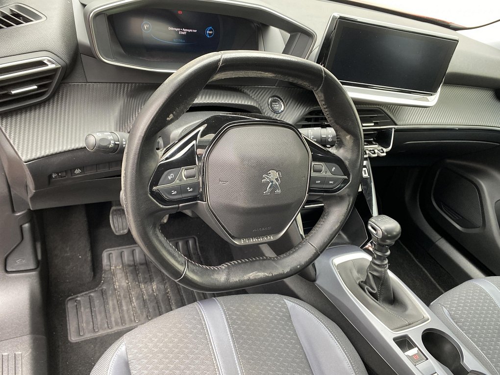 Peugeot 2008 1.2PT Allure