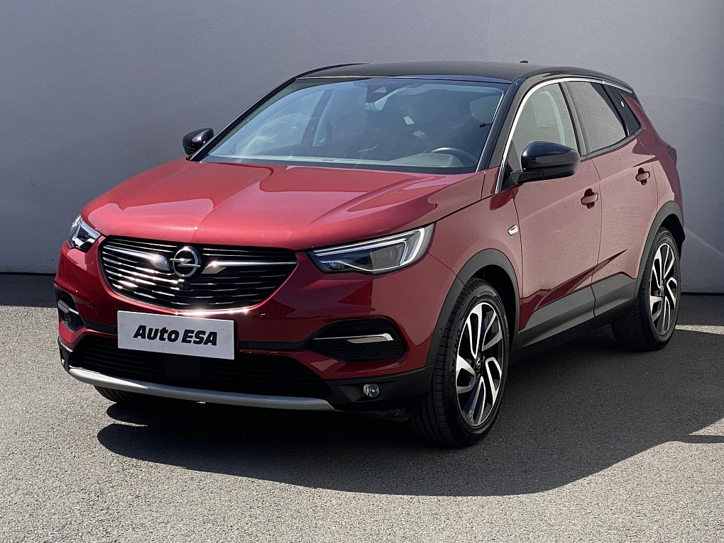 Opel Grandland X 1.2T Ultimate