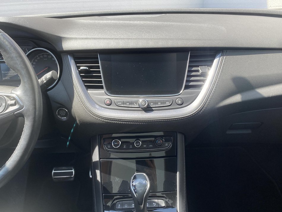 Opel Grandland X 1.2T Ultimate
