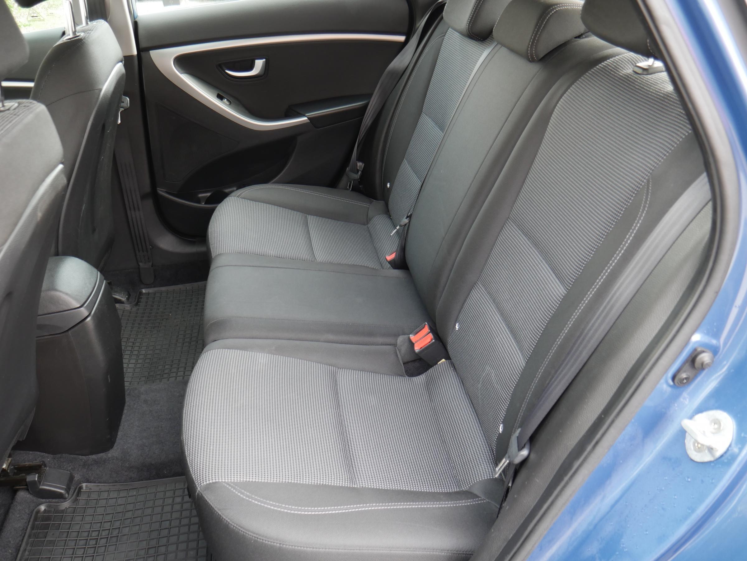 Hyundai i30, 2016 - pohled č. 10