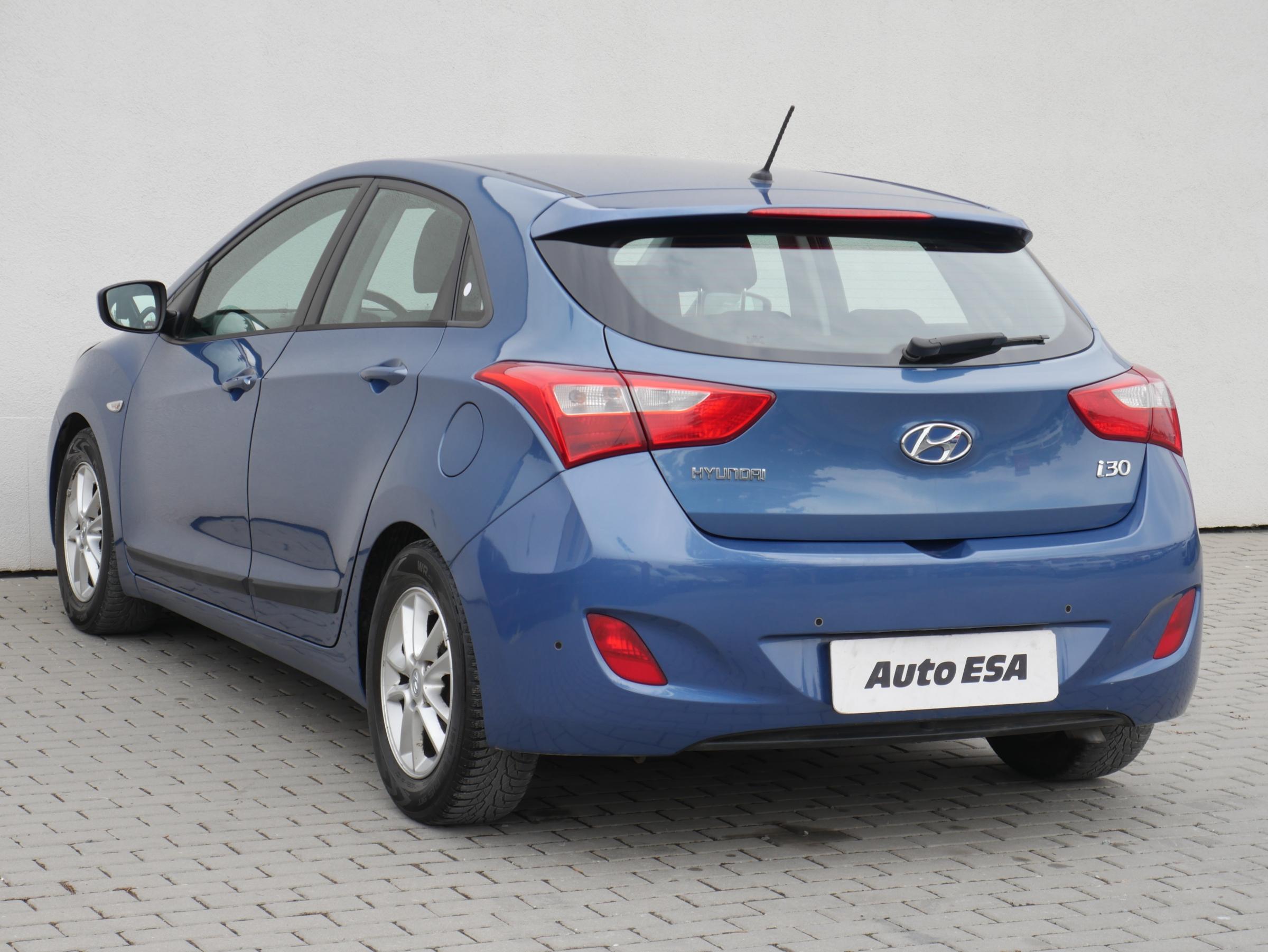 Hyundai i30, 2016 - pohled č. 6