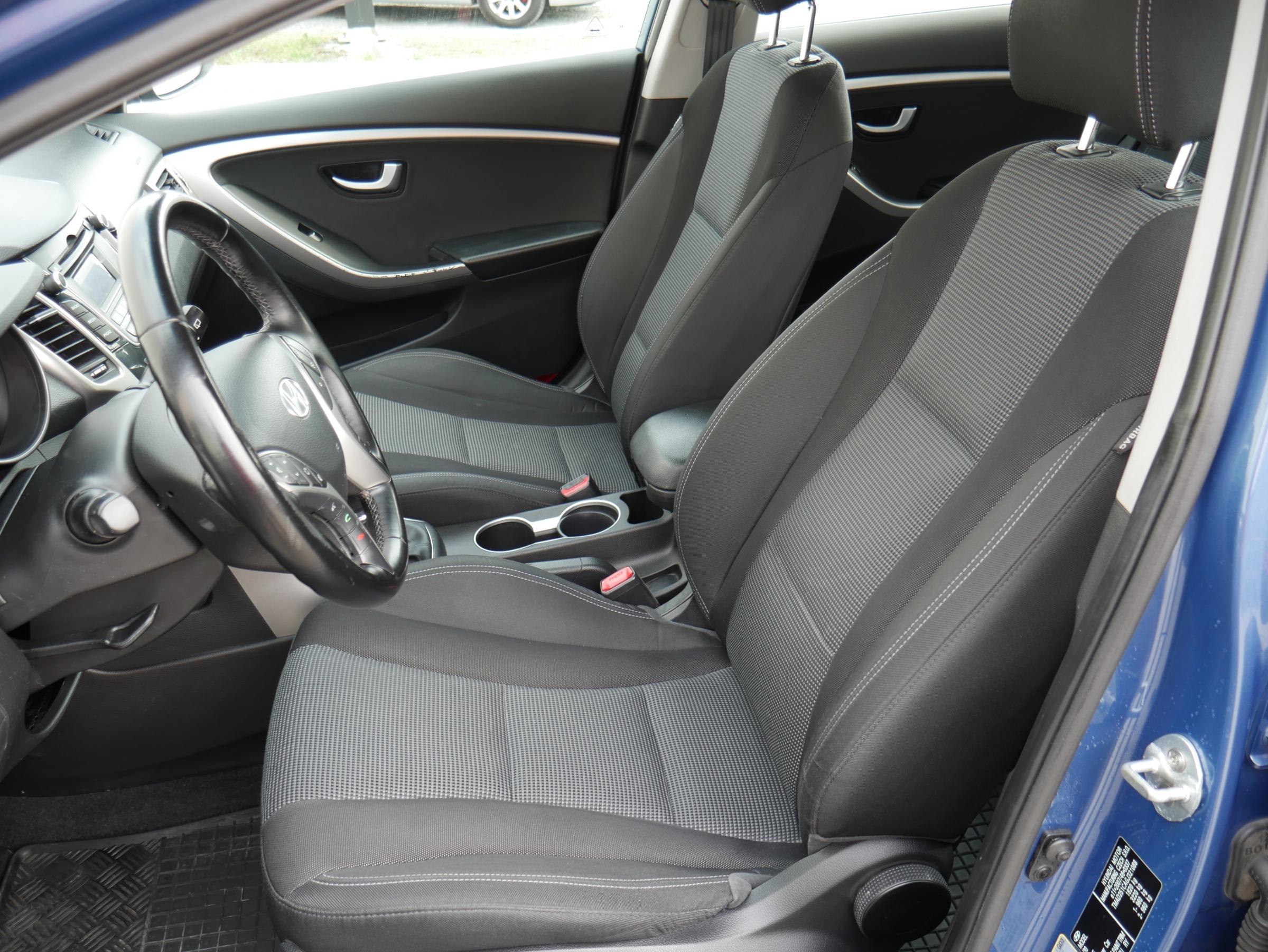 Hyundai i30, 2016 - pohled č. 9