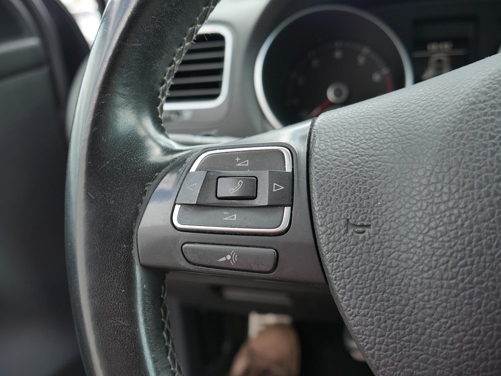 Volkswagen Golf 1.4TSi Trendline