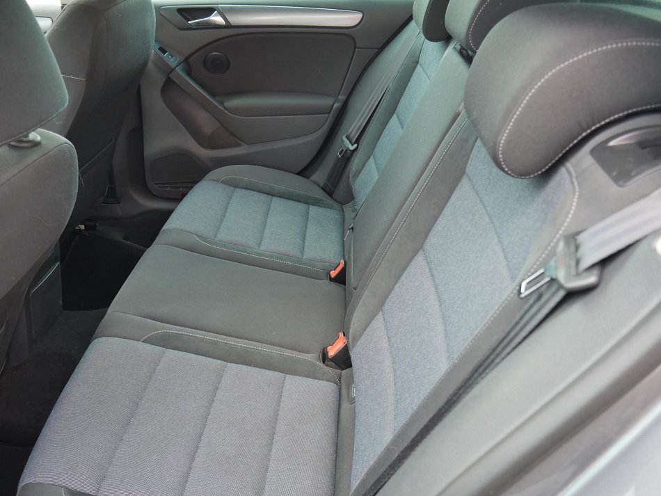 Volkswagen Golf 1.4TSi Trendline