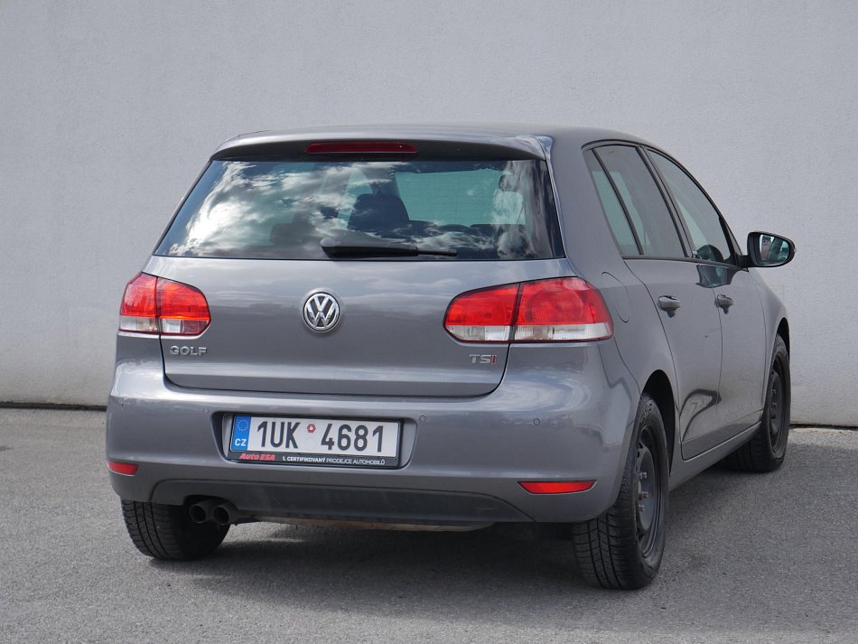 Volkswagen Golf 1.4TSi Trendline